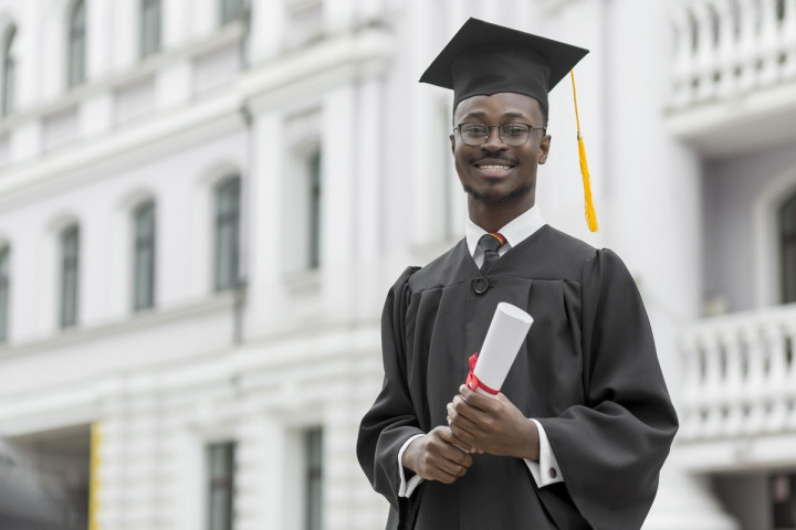 Appel à Candidatures  : Bourses d'études Qatar 2026-2027 pour les étudiants togolais 