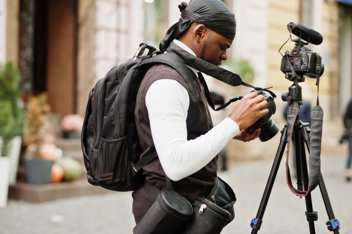 Recrutement : (02) Journalistes Reporters d’Images 