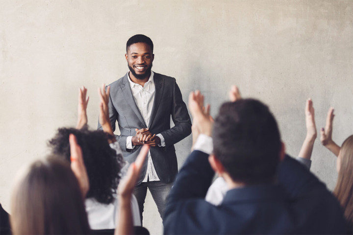 UNE ÉCOLE SUPÉRIEURE RECRUTE