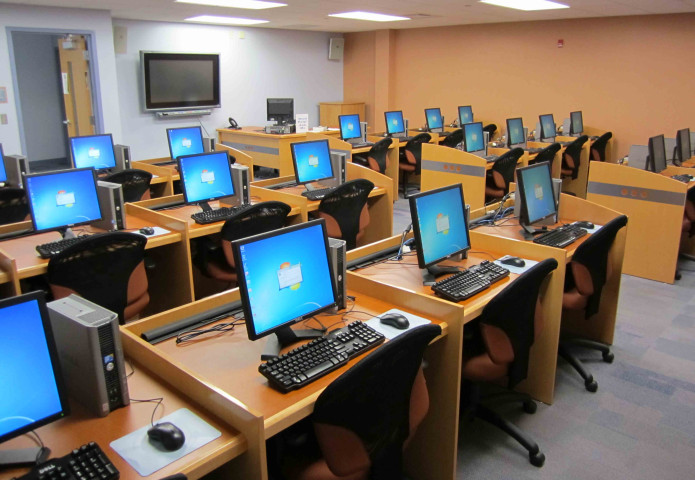 Recherche d'une Gérante pour Cyber Café