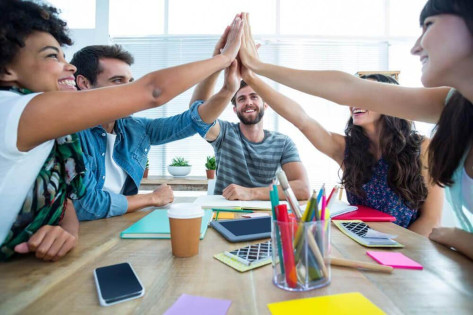 RECRUTEMENT pour 11 postes