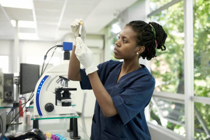 Recrutement d'un Laborantin