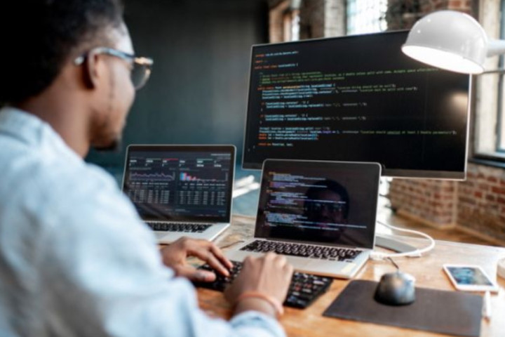Recrutement :  Développeur d’application Web / Mobile.