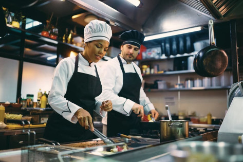 Recrutement : CUISINIER(E)S
