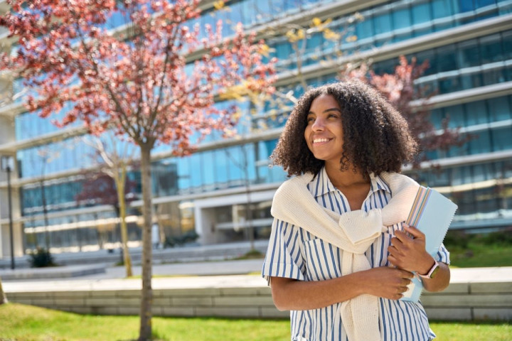 Appel à candidature : Bourse Yale Emerging Climate Leaders Fellowship 2025