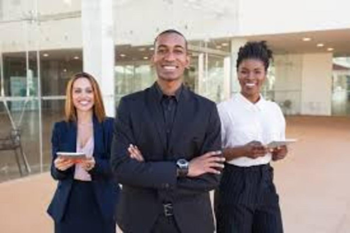 Recrutement :  CHARGE DE COMMUNICATION H/F