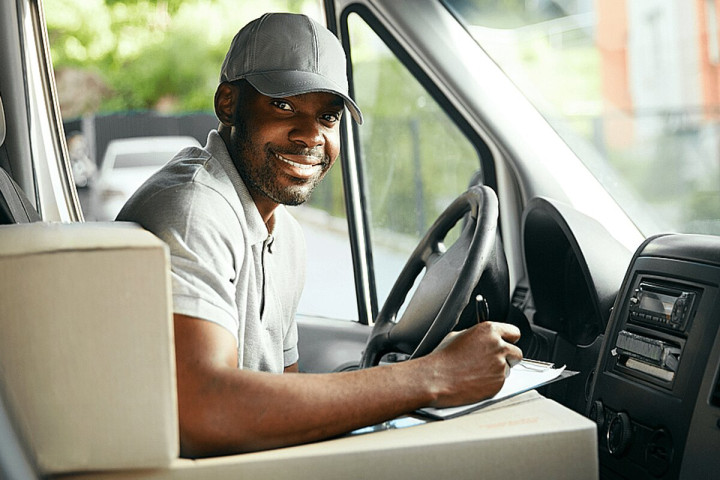 Recrutement: Chauffeur/Coursier