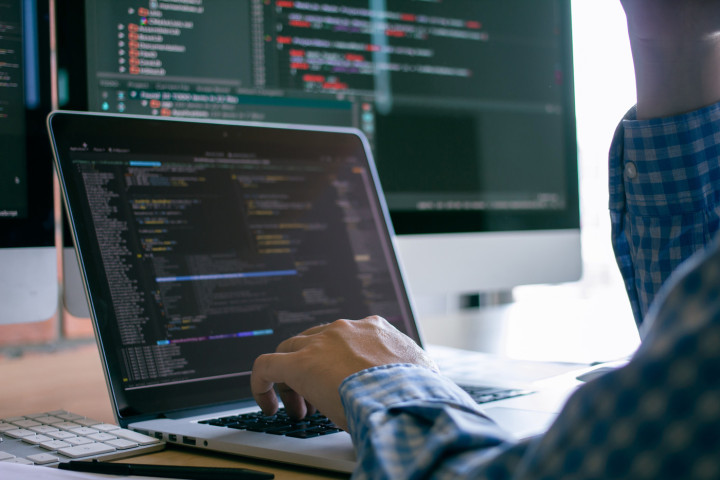 Elite Technologies Corporation (ETC) Recrute des Développeurs Web