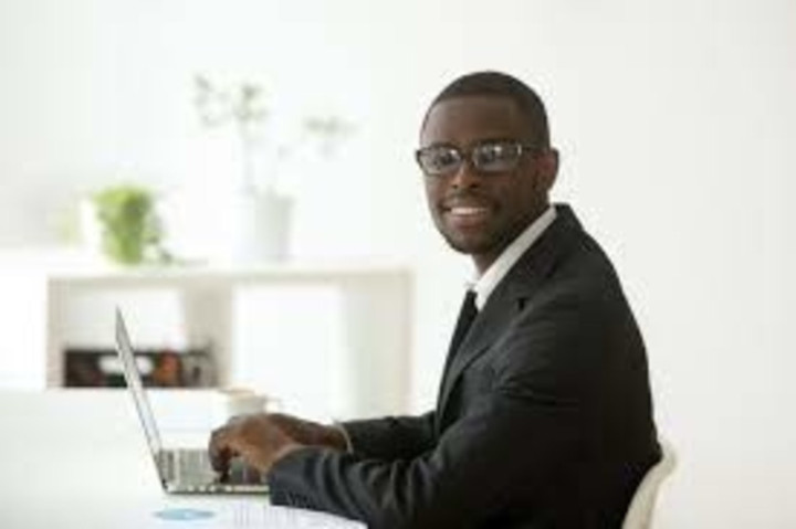 ANPE recrute  un informaticien en systèmes et base de données (H/F).