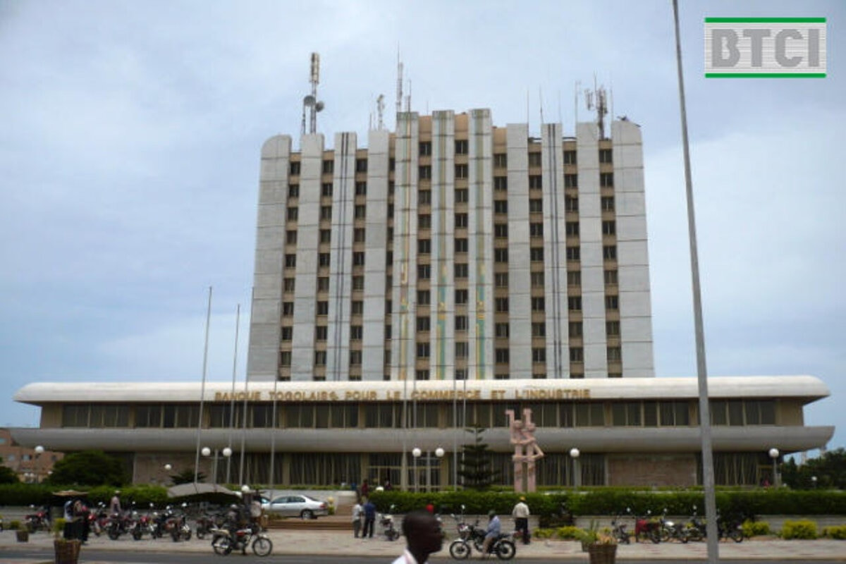 Togo : IB Holding acquiert 90 % des actions de la BTCI
