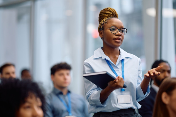 FORMATION GRATUITE:    Savoir se vendre – Les secrets d'un CV efficace